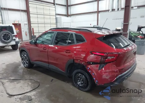 2024 Chevrolet Trax Fwd 2Rs z USA, uszkodzony, nr VIN KL77LJE26RC037925